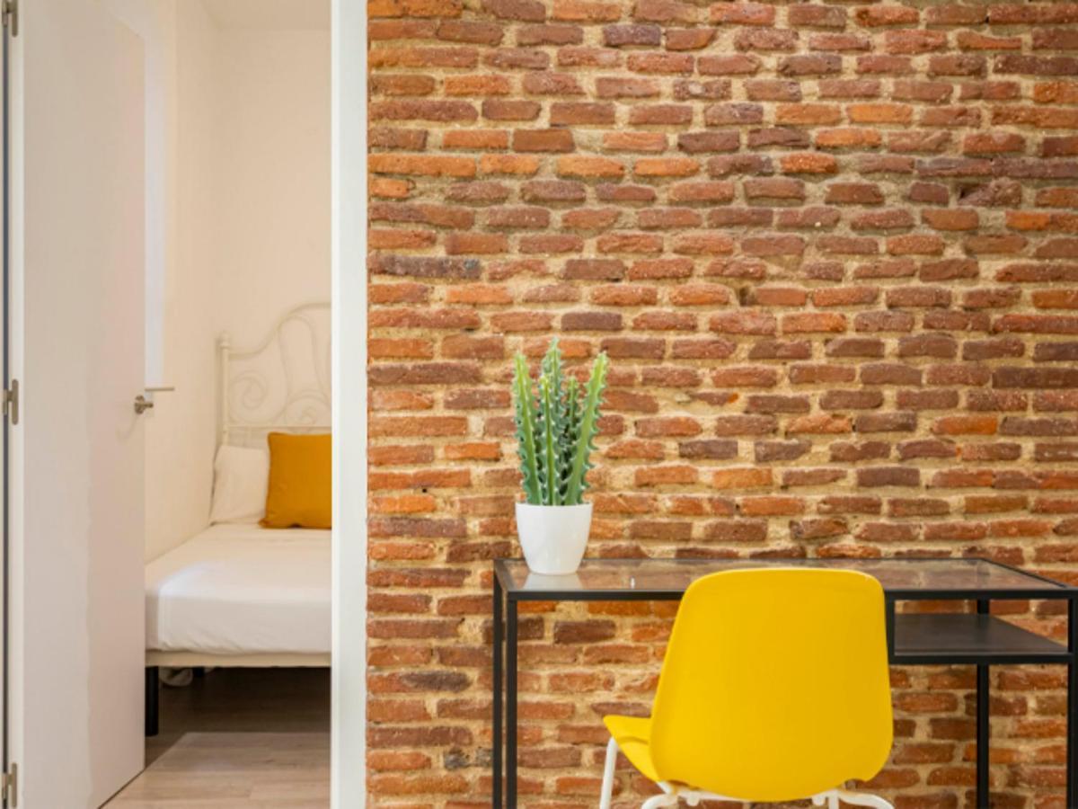 2 Bedroom Flat In La Latina-Carn Madrid Eksteriør bilde
