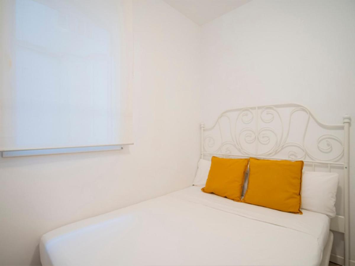 2 Bedroom Flat In La Latina-Carn Madrid Eksteriør bilde